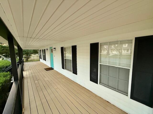 Foto del edificio - 1003 Sandra Dr