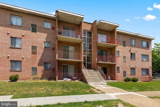 Foto del edificio - 1822 Maryland Ave NE