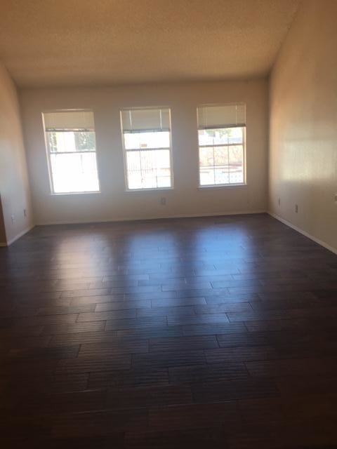 Building Photo - 2024 Shadow Ridge Dr