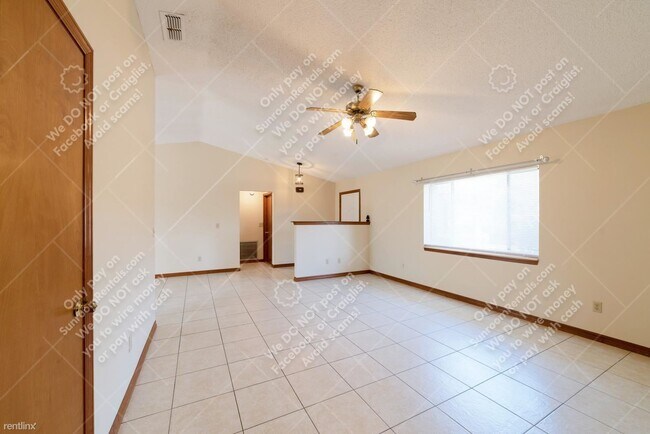 Foto del edificio - 3 br, 2 bath House - 2525 Baffin St