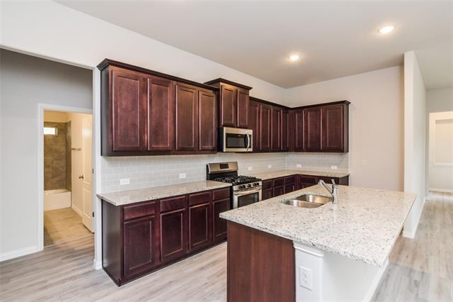 Building Photo - 16600 Hidden Cove Dr