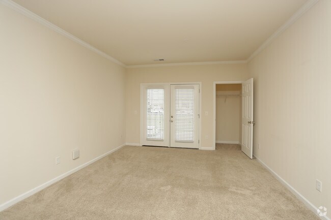 Interior Photo - Palisades at the Park