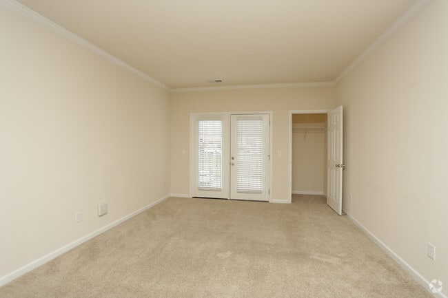 Interior Photo - Palisades at the Park