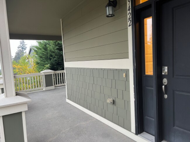 Building Photo - 9422 S 235th Pl