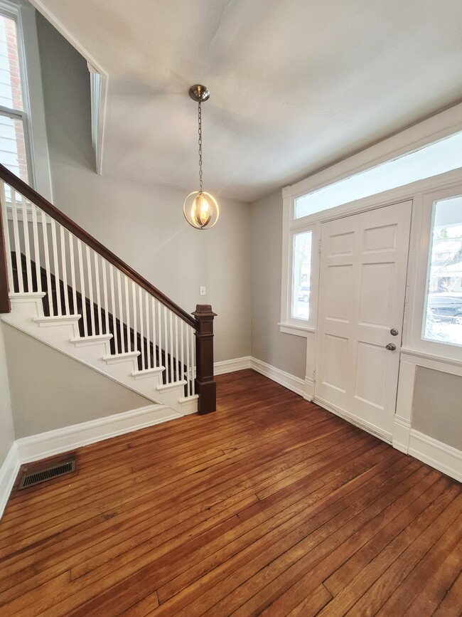 Foto del edificio - 3115 4th Ave