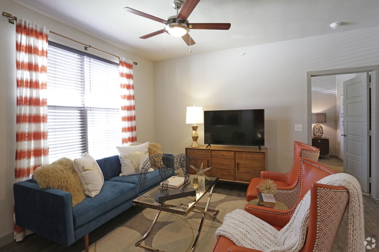 Enclave at Westport Apartments Roanoke, TX