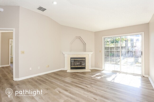Foto del edificio - 12392 Nesting Eagles Way, Jacksonville, FL...