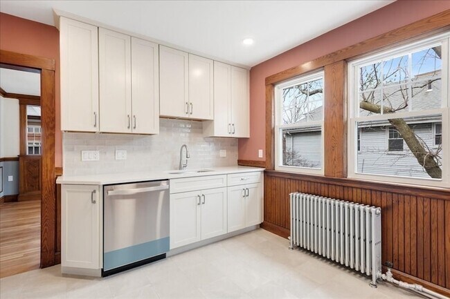 Foto del edificio - 256 S Huntington Ave