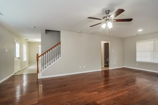 Building Photo - 6614 Carly Park Way