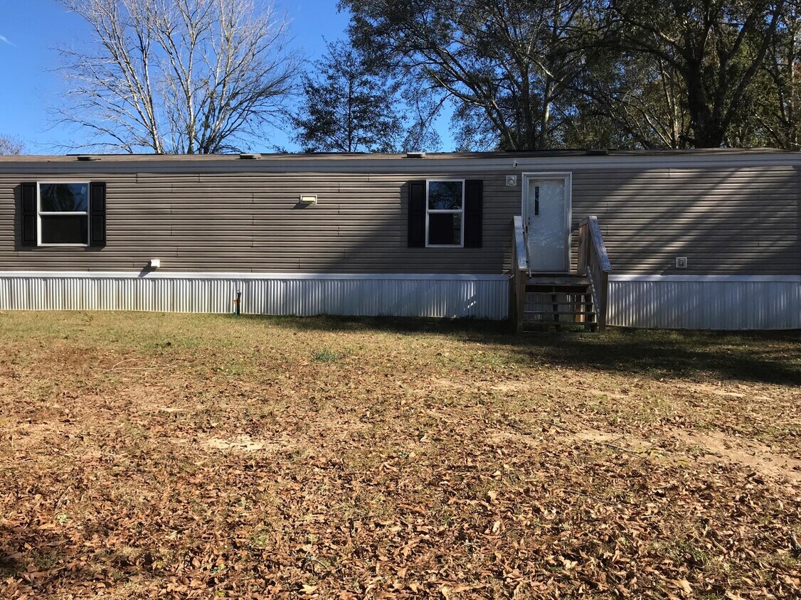 1443 Dan Barnes Rd, Baker, FL 32531 House for Rent in Baker, FL