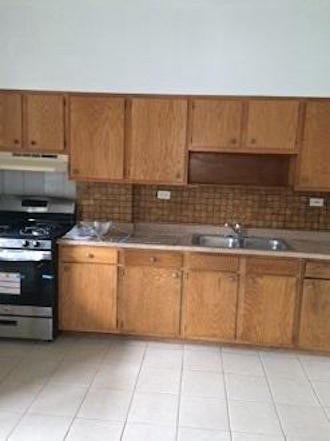 Primary Photo - 2101 N Spaulding Ave