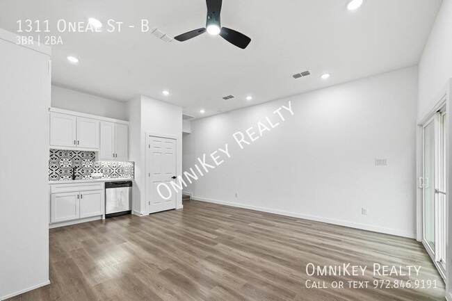 Building Photo - 1311 Oneal St