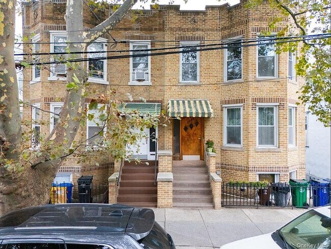 Foto del edificio - 39-65-65 51st St