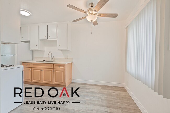 Foto del edificio - 8344 Alameda St