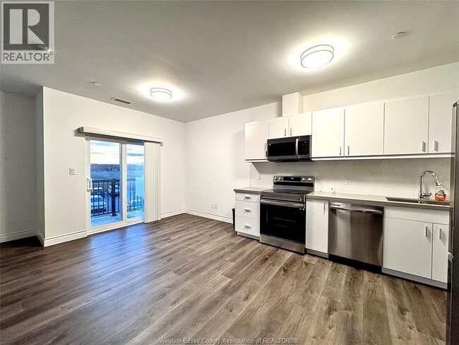 Building Photo - 1900 Concession Rd 6