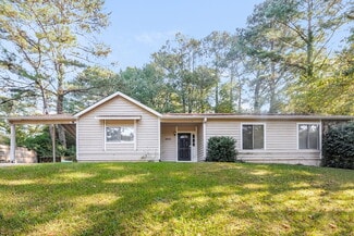 Building Photo - 3835 Scarsborough Dr SW
