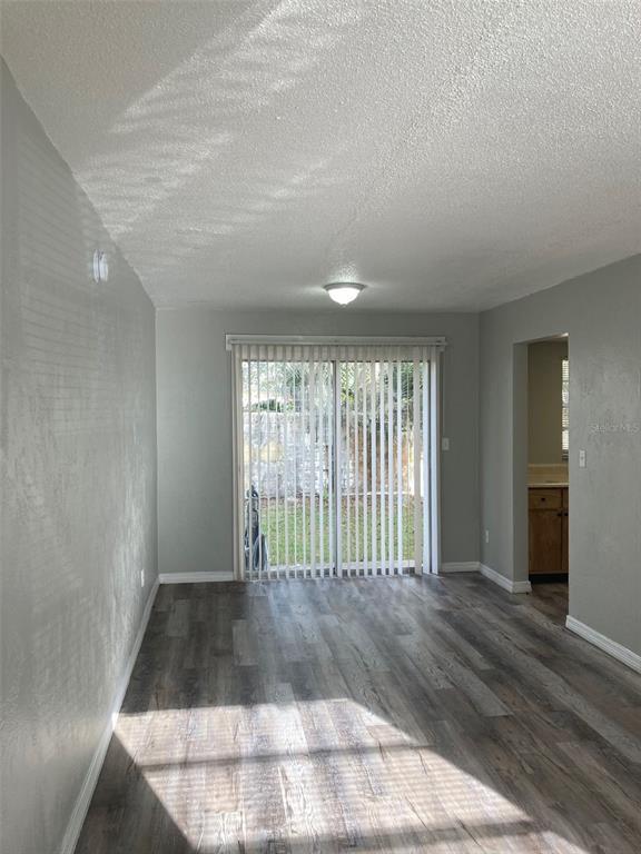 Foto del edificio - 1221 Kennedy Rd