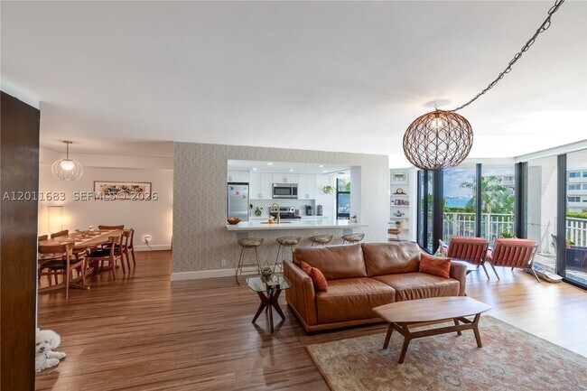 Foto del edificio - 4000 Towerside Terrace