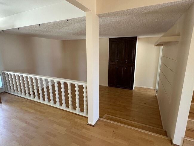 Building Photo - 4 Bedroom 2 Bath Home in Orcutt