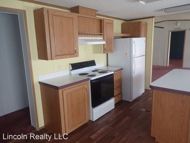 Foto del edificio - 3 br, 2 bath House - 4056 Twin Oaks Rd
