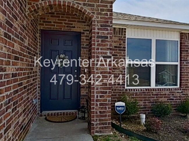 Photo - Stylish 3 Bed / 2 Bath with Open Layout & Backyard Retreat House