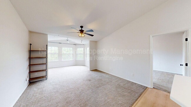 Building Photo - 13810 Sutton Park Dr N