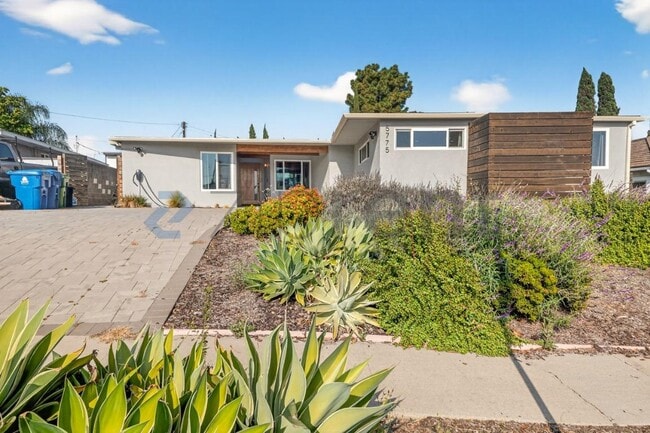 Foto del edificio - 5775 W 74th St