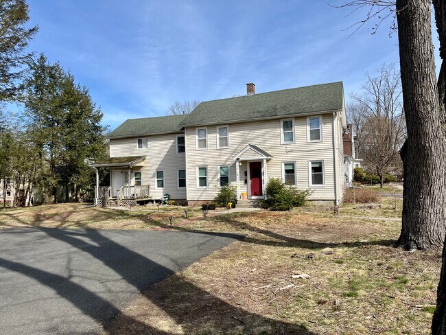 Building Photo - 16 Fairfield Ave