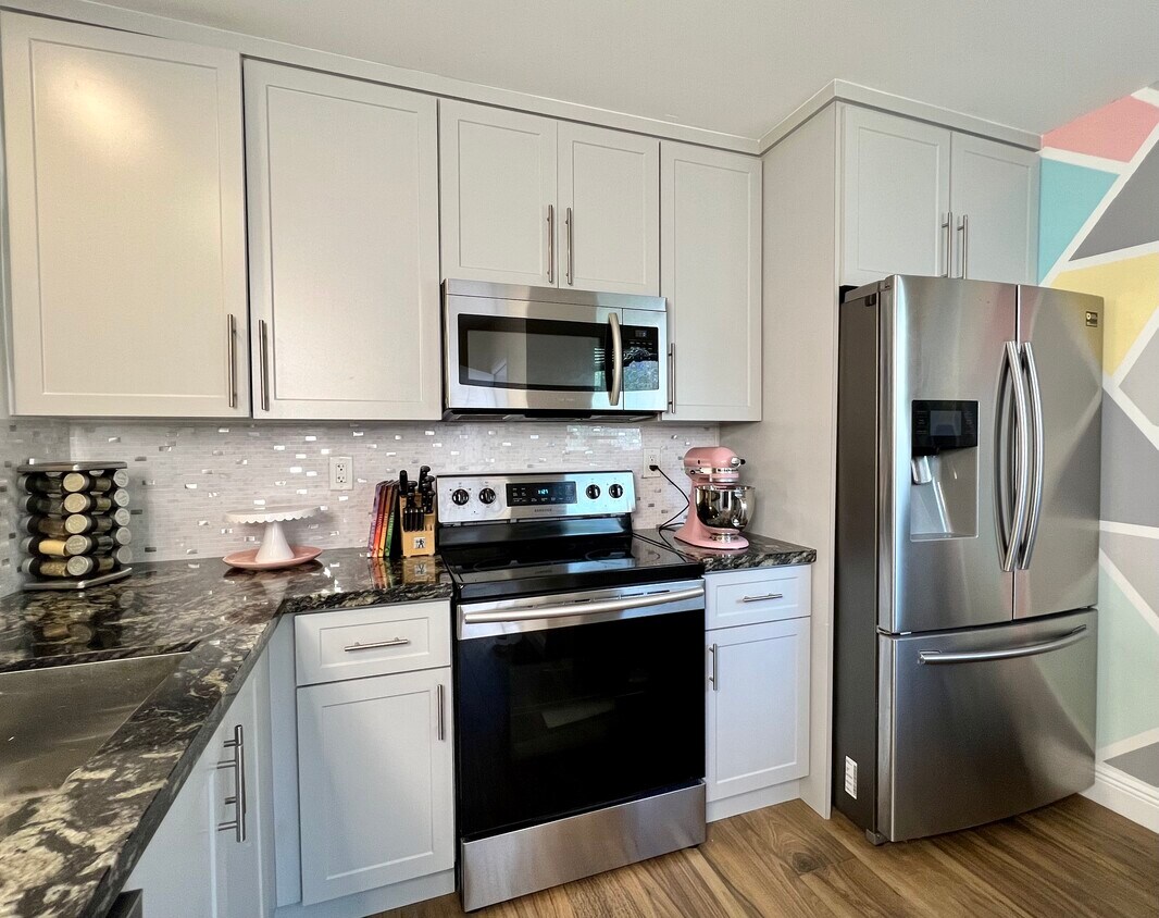 Foto principal - 4728 NW 114th Ave