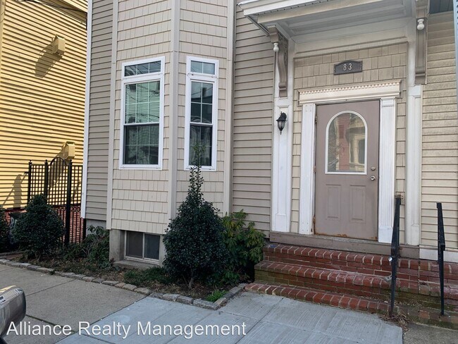 Foto del edificio - 4 br, 2 bath House - 83 Eutaw Street #1