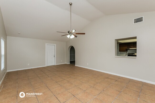 Building Photo - 1801 Oakwald Dr