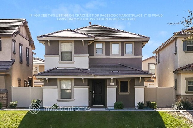 Building Photo - 5816 E Harmony Ave