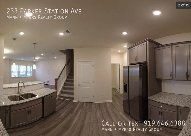 Foto del edificio - 233 Parker Sta Ave