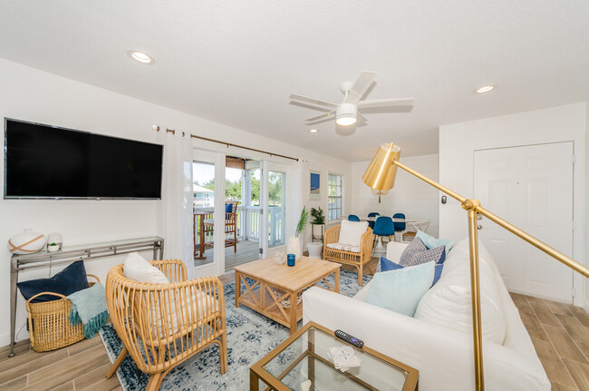 Building Photo - 5094 Starfish Dr SE
