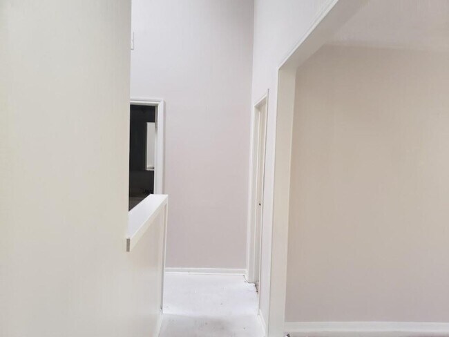 Building Photo - 3626 Cyril Dr