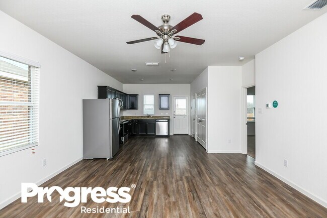 Building Photo - 6652 Charleston Dr