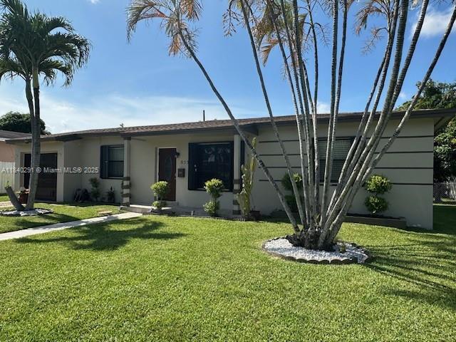 Foto del edificio - 855 NE 178th Terrace
