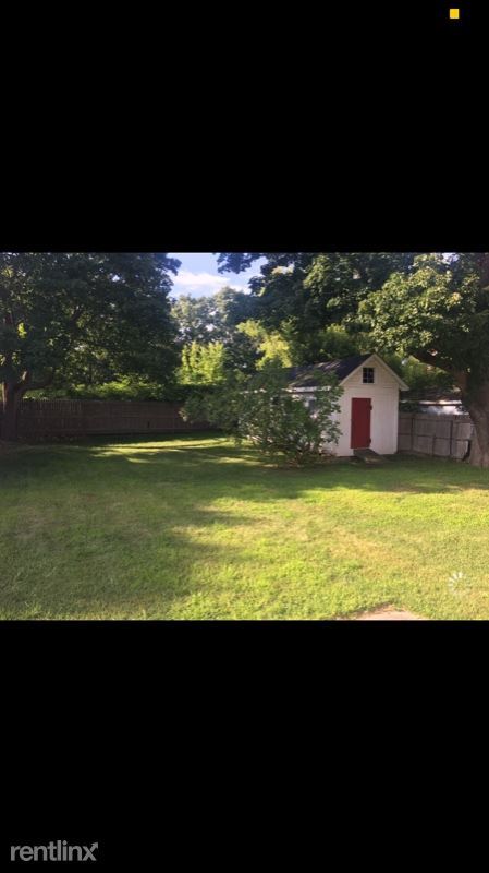 Building Photo - 3 br, 1 bath Condo - 33 Winter St 1 Unit 1