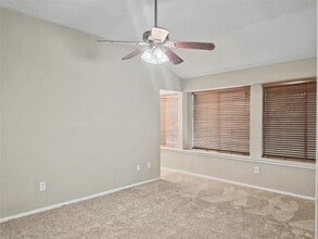 Building Photo - 22511 Braken Manor Ln
