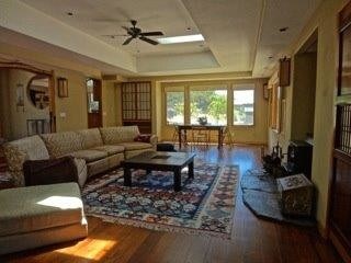 Foto del edificio - 304 Walker Valley Rd