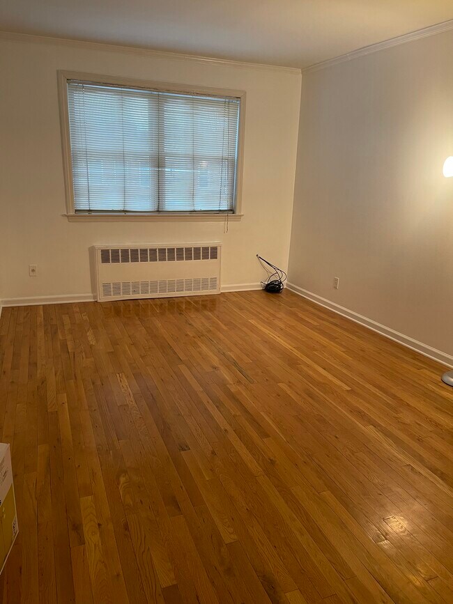 Living Room - 2445 W 3rd St