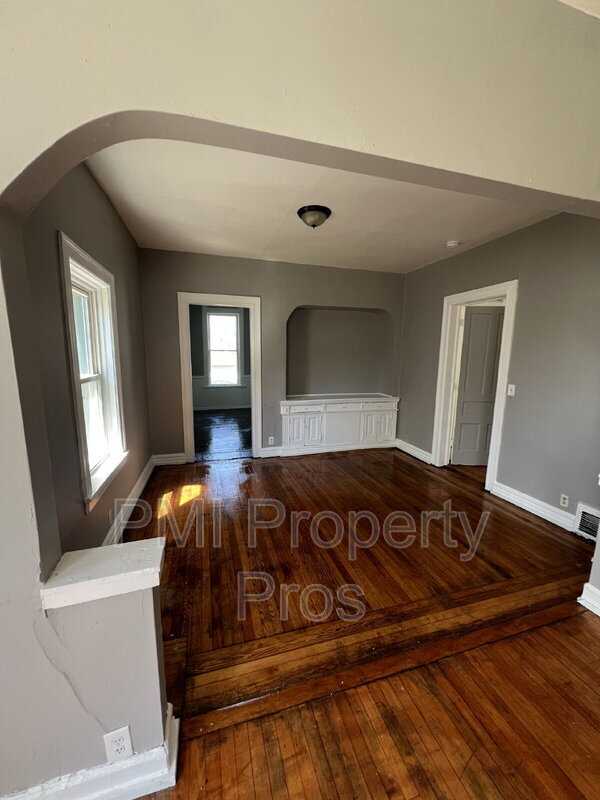 Building Photo - 1313 N 23rd St