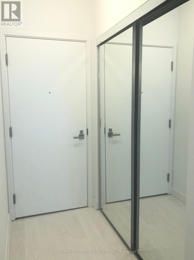 50650 Ordnance St, Toronto, ON M6K 0C9 House for Rent in Toronto, ON