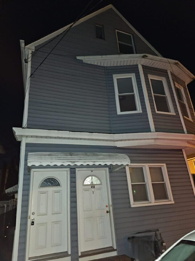 458 Lanza Ave Unit 2, Garfield, NJ 07026 Room for Rent in Garfield