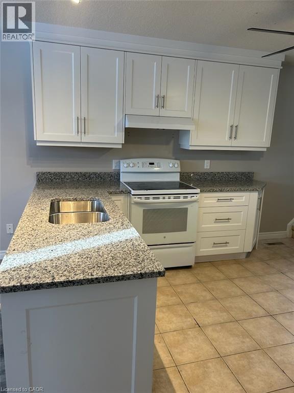 Photo du bâtiment - 6 Smetana Dr