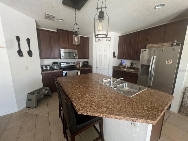 Foto del edificio - 3197 Turret Bay Ct