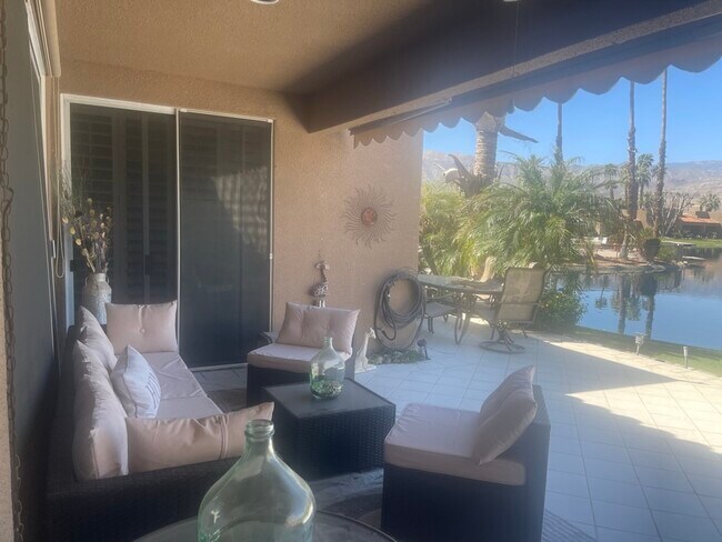 Patio trasero - 141 Lake Shore Dr