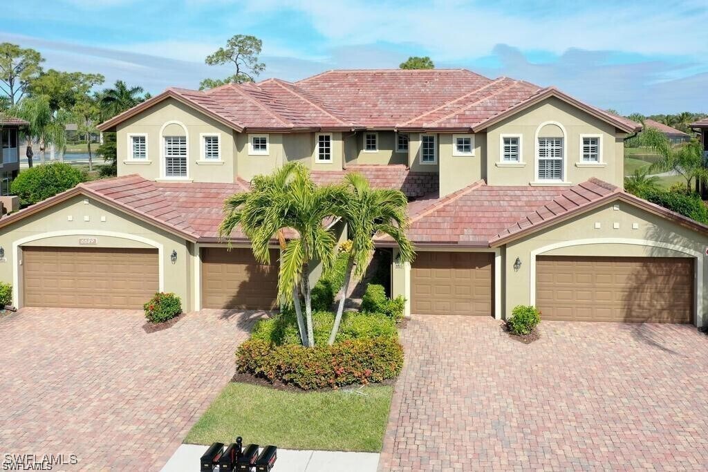 Foto principal - 6689 Alden Woods Cir