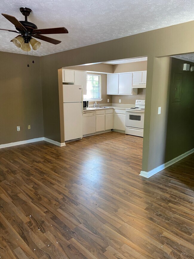 511 Mansion St Unit 511, Wetumpka, AL 36092 Apartments in Wetumpka