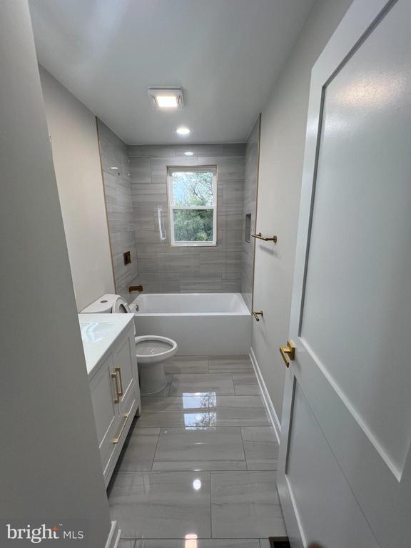 Foto del edificio - 7103 Loch Raven Rd